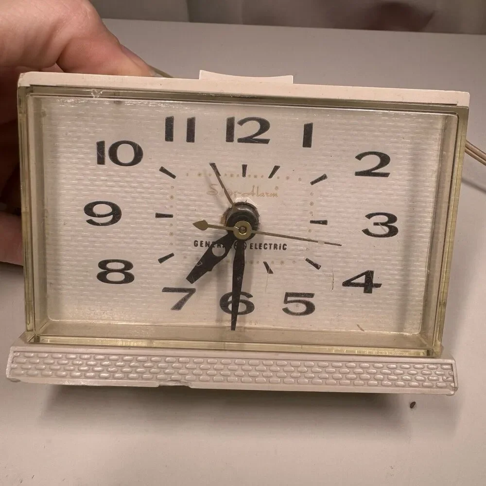 Vintage MCM General Electric (GE) Model 7331-2 Snooz-Alarm Clock - Tested Works
